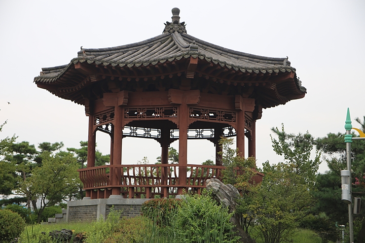 목단정
