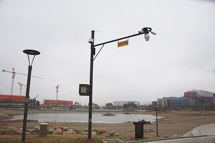 보안카메라, 가로등