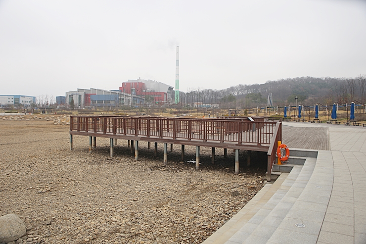 수변 전망대